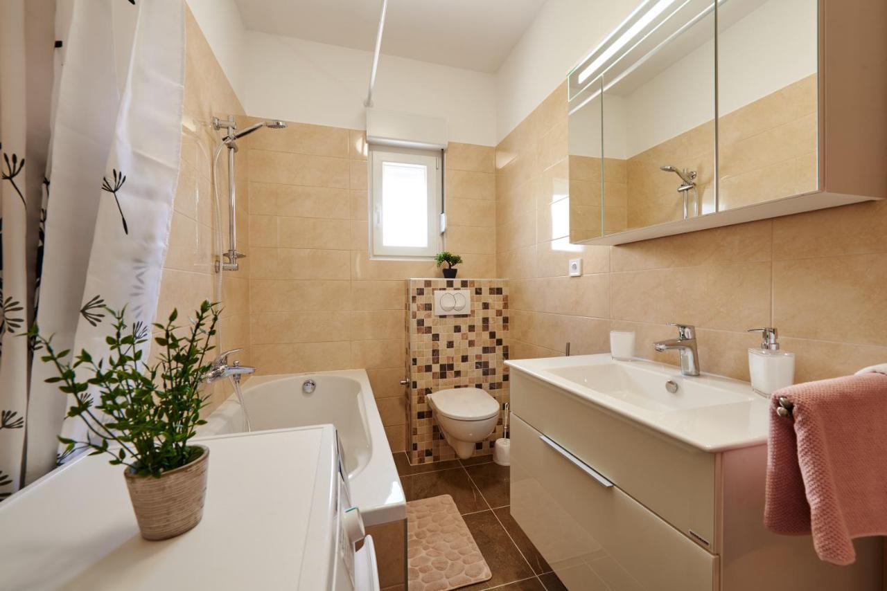 Apartman Tim Трогір Екстер'єр фото