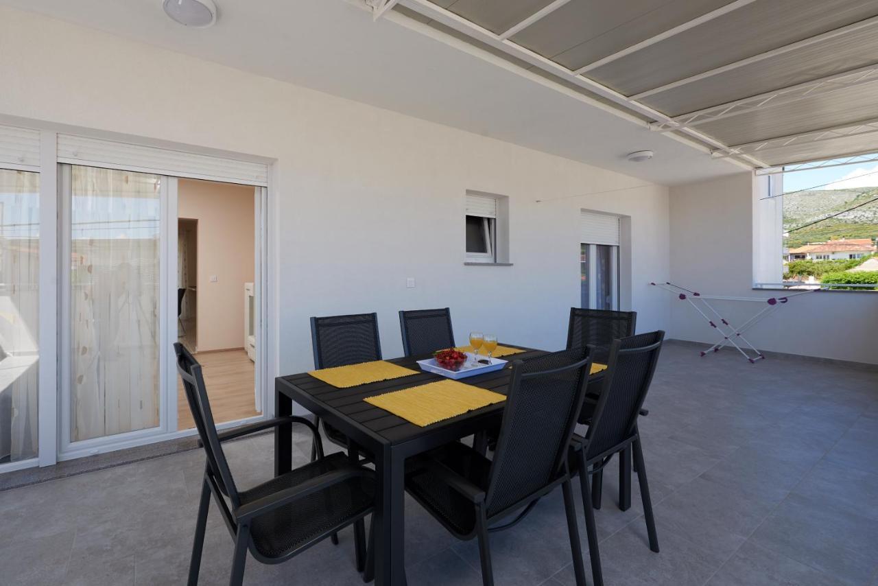 Apartman Tim Трогір Екстер'єр фото