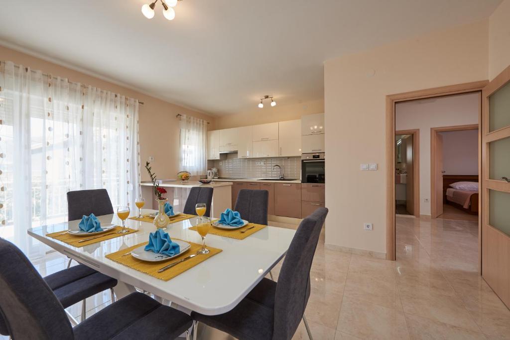 Apartman Tim Трогір Екстер'єр фото